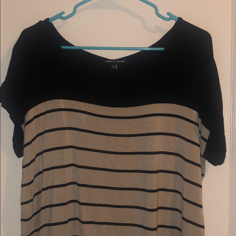 Tan and black striped shirt sleeve top